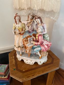 Vintage HUGE 4 Figurine HP Lamp FAB Shade/Fringe CAPODIMONTE Italy!