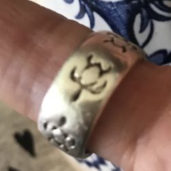Fabulous Vintage Sterling Silver Southwest Ring. Size 6.