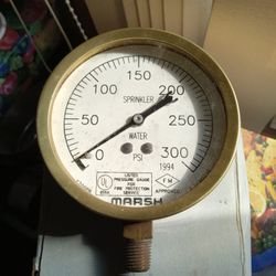 MARSH sprinkler system Water Pressure Gauge