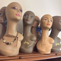 Mannequin head