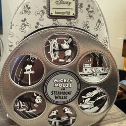 Disney Mickey Mouse Steamboat Limited Series