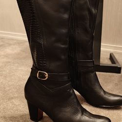Black Leather Boots Size 7