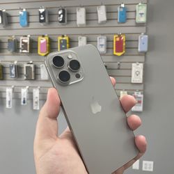 iPhone 15 Pro Max Unlocked 256gb