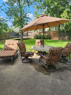 Luxury Cast Aluminum Patio Dining Set – 4 Swivel Rockers + Chaise + Mosaic Table & Umbrella