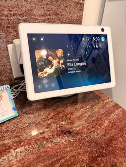 Amazon Echo Show 10 Smart Display