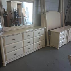 Queen Bed Set ( Heavy Duty ) Wood