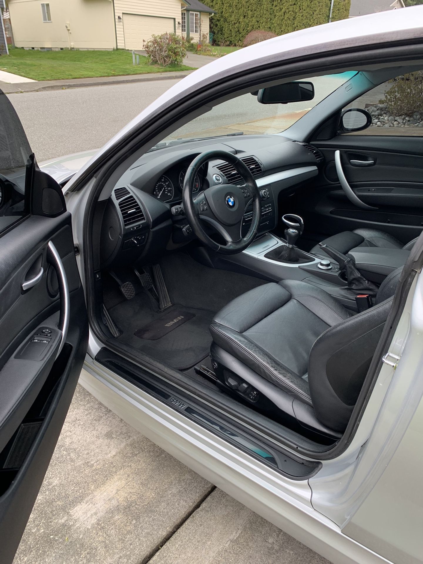 Bmw 128i Manual Coupe! for Sale in Lake Stevens, WA - OfferUp