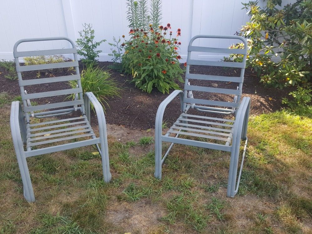 Lawn/ Patio Furniture