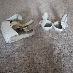 *BROKEN*  Oculus Quest 2 *FOR SPARE PARTS OR IF SOMEONE CAN FIX IT* Ps Log Out Of The Account If Ur Able To Fix It, Then Use