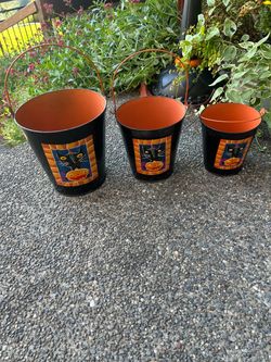 3 Decorative Metal Halloween Pales