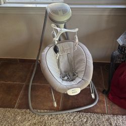 Baby swing 