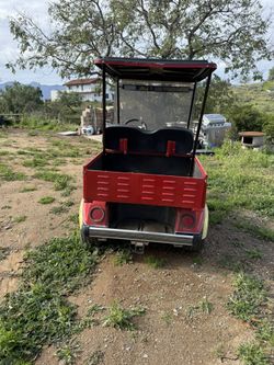 EASY GO GOLF CAR