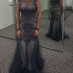 Beautiful And Elegant Vintage Detailed Special Occasions Gown Dress 