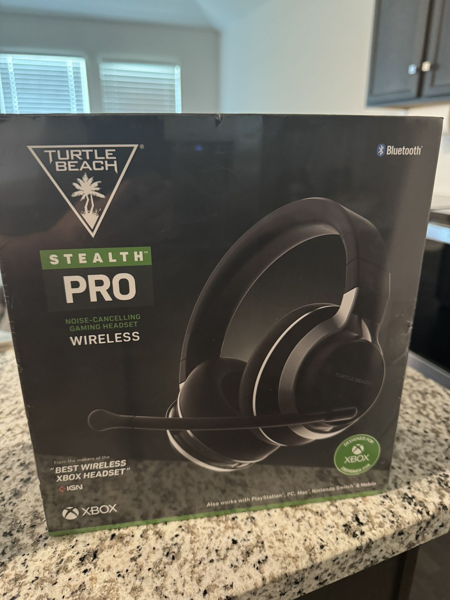Turtle Beach Stealth Pro Multiplatform Wireless Noise-Cancelling Gaming Headset for Xbox Series X|S, Xbox One, PS5, PS4, PC, Mac, Switch, & Mobile – 5