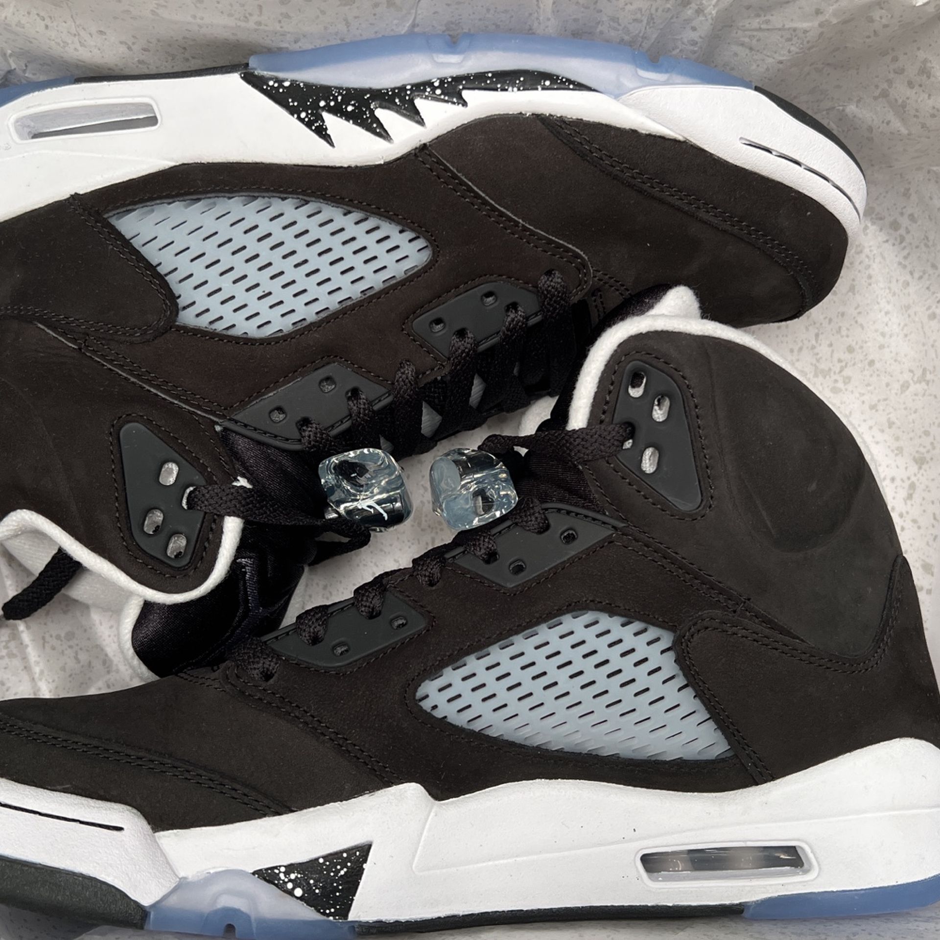 Air Jordan 5 “Moonlight” Sz 9M