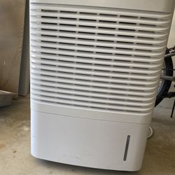 95 Pint Dehumidifier Frigidaire