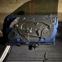 Dodge Challenger Door 