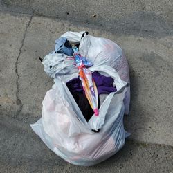 Bags of clothes some new with tags
Different size ladies and teenage girls clothes/ 10 Year Olds Girls