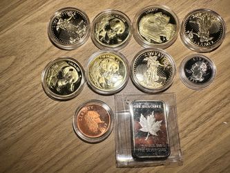 Lot of Replica Proof coin sets (US Gold Eagles, Gold Pandas, etc)