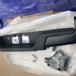 Toyota Tacoma Rear Bumper 16 to 23 Primed Blk Complete Like New  aftermarket 