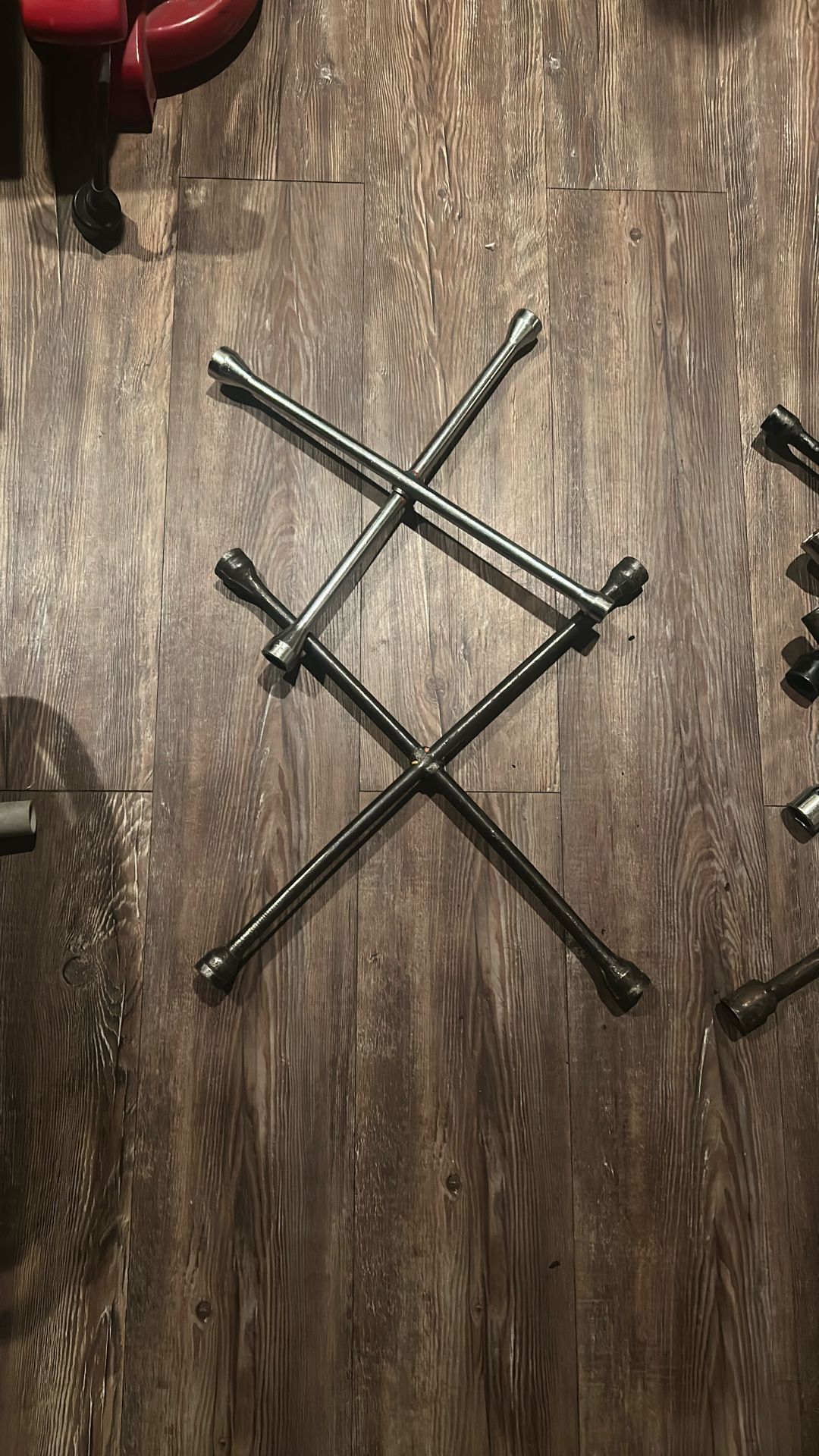 2x Large Cross Lug Wrench
