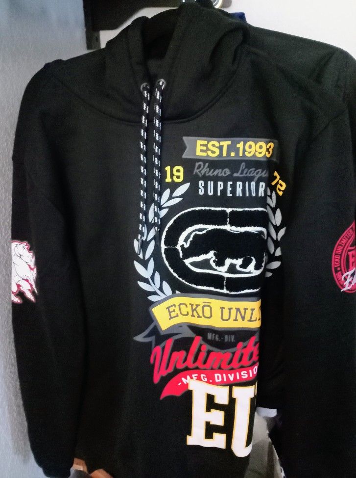 New Echo Hoodie Size Large 20.00