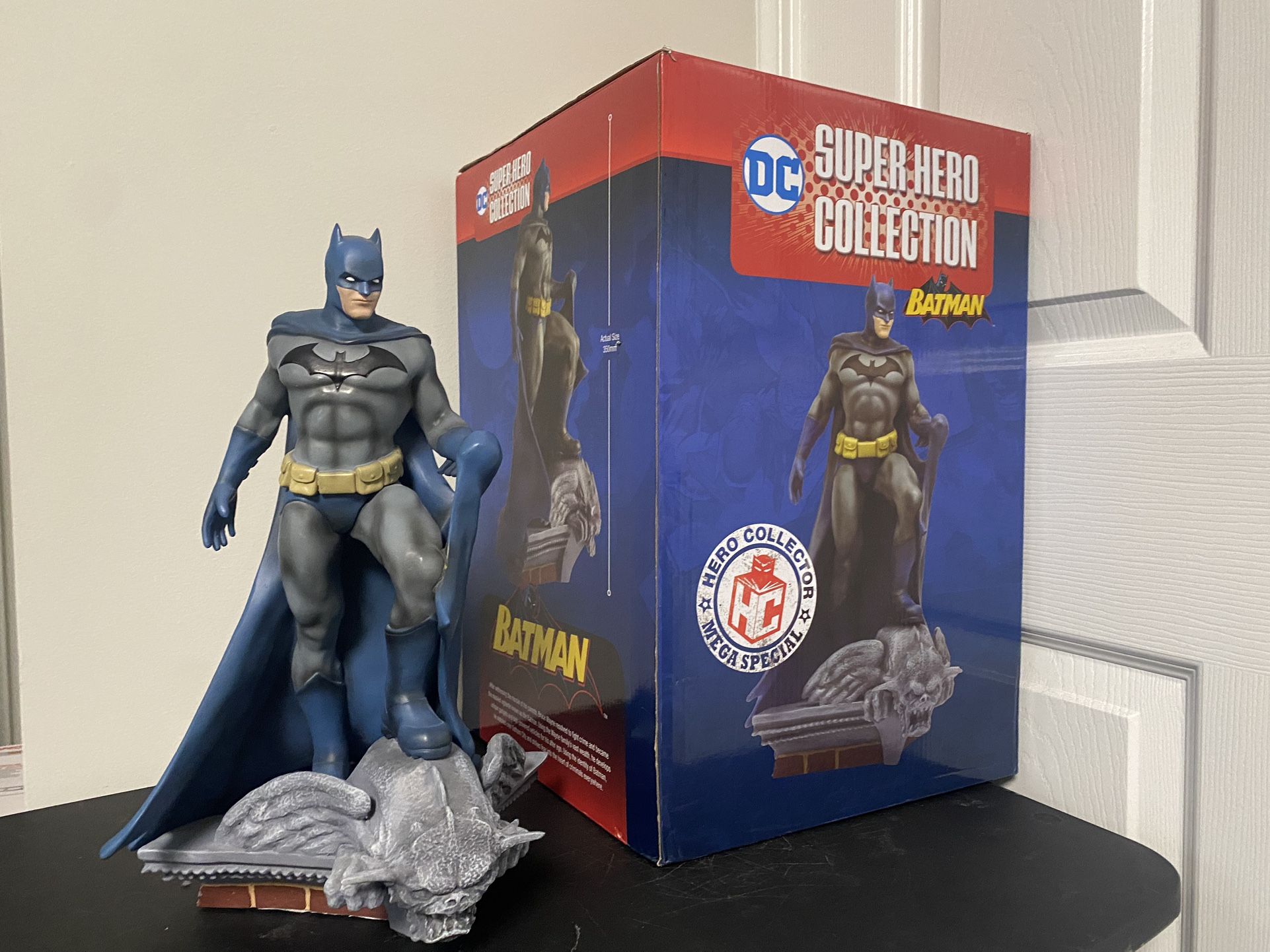 Batman Large Statue