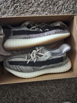 Adidas Yeezy Boost 350 V2 Sneakers