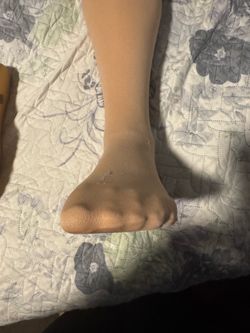Used: Prosthetic legs for parts only.