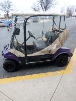 Golf Cart (CLUB CAR)