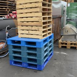 40x48 Plastic Pallets  ($7 each) 