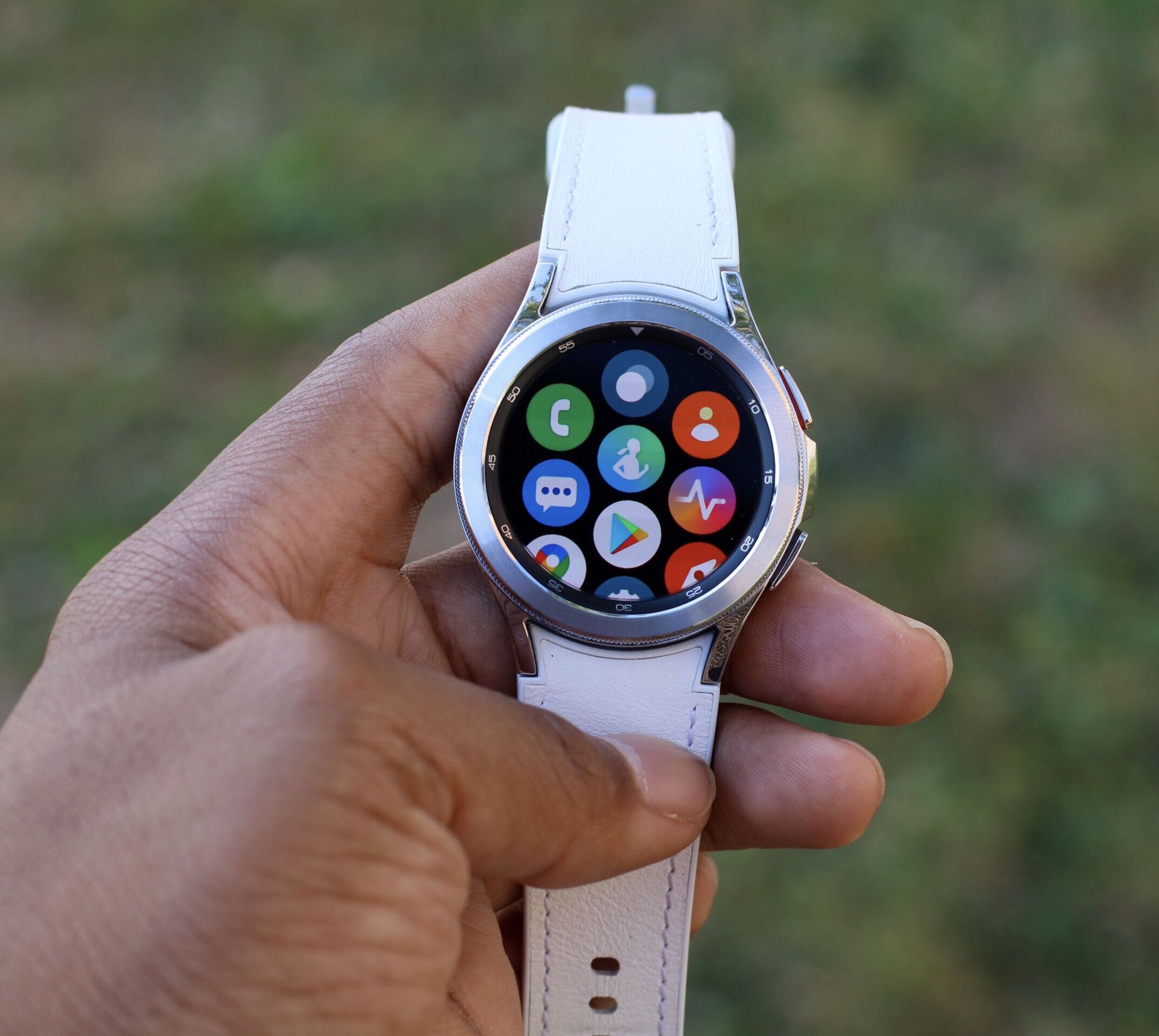 samsung galaxy watch 4 used