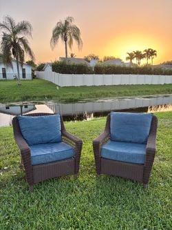 Hampton Bay Outdoor Wicker Chair Set