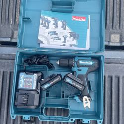 Makita 12v 3/8” Drill Kit 2 2.0 Batteries, Charger and Hard case