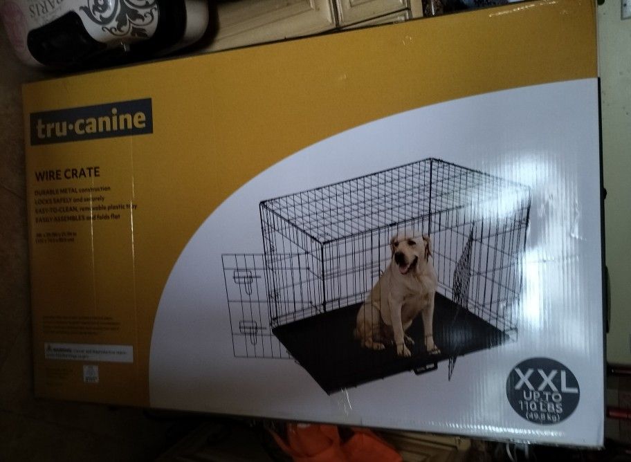 True Canine Black Wire Crate, Extra Large Dog, Wired Crate, 48" in Width, Great for Extra Large Breeds, 2 Doors Openings with Box in Good Condition.