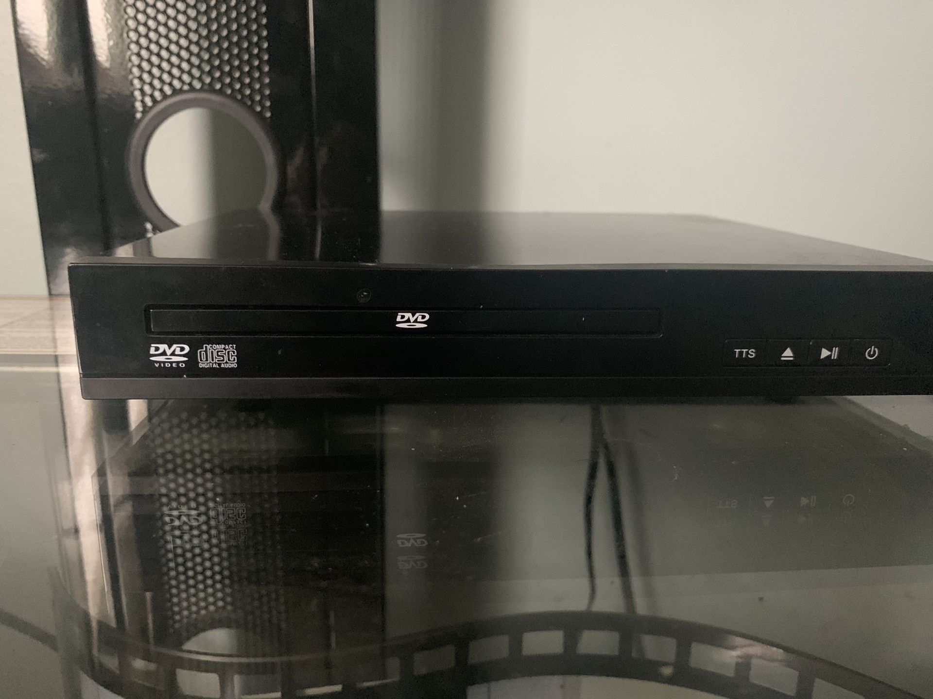 DVD player with remote