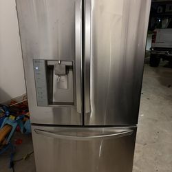LG refrigerator