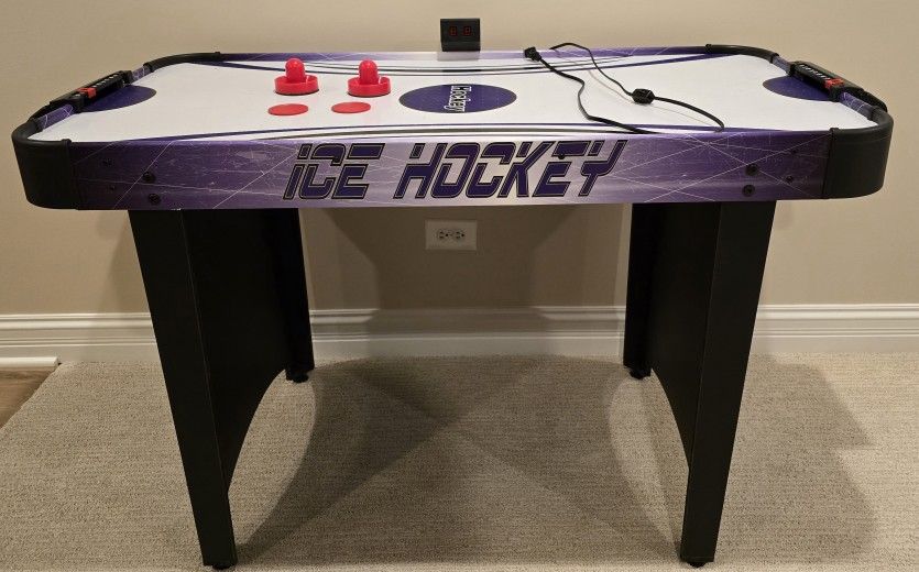 Air Hockey Table