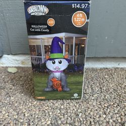 Halloween Yard Inflatable Cat with Candy