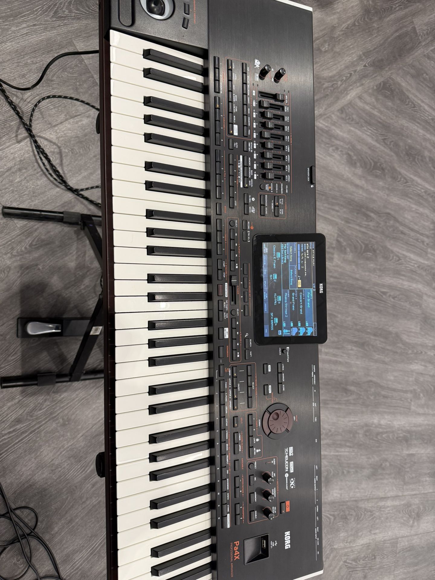 Korg Pa 4X