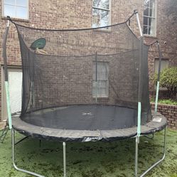 Trampoline
