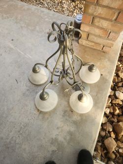 Very Nice  Chandelier  Light