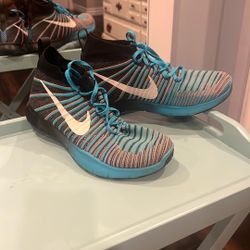 Nike Flyknit