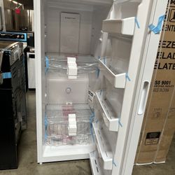 Frigidaire Freezer 15.5 CuFt White