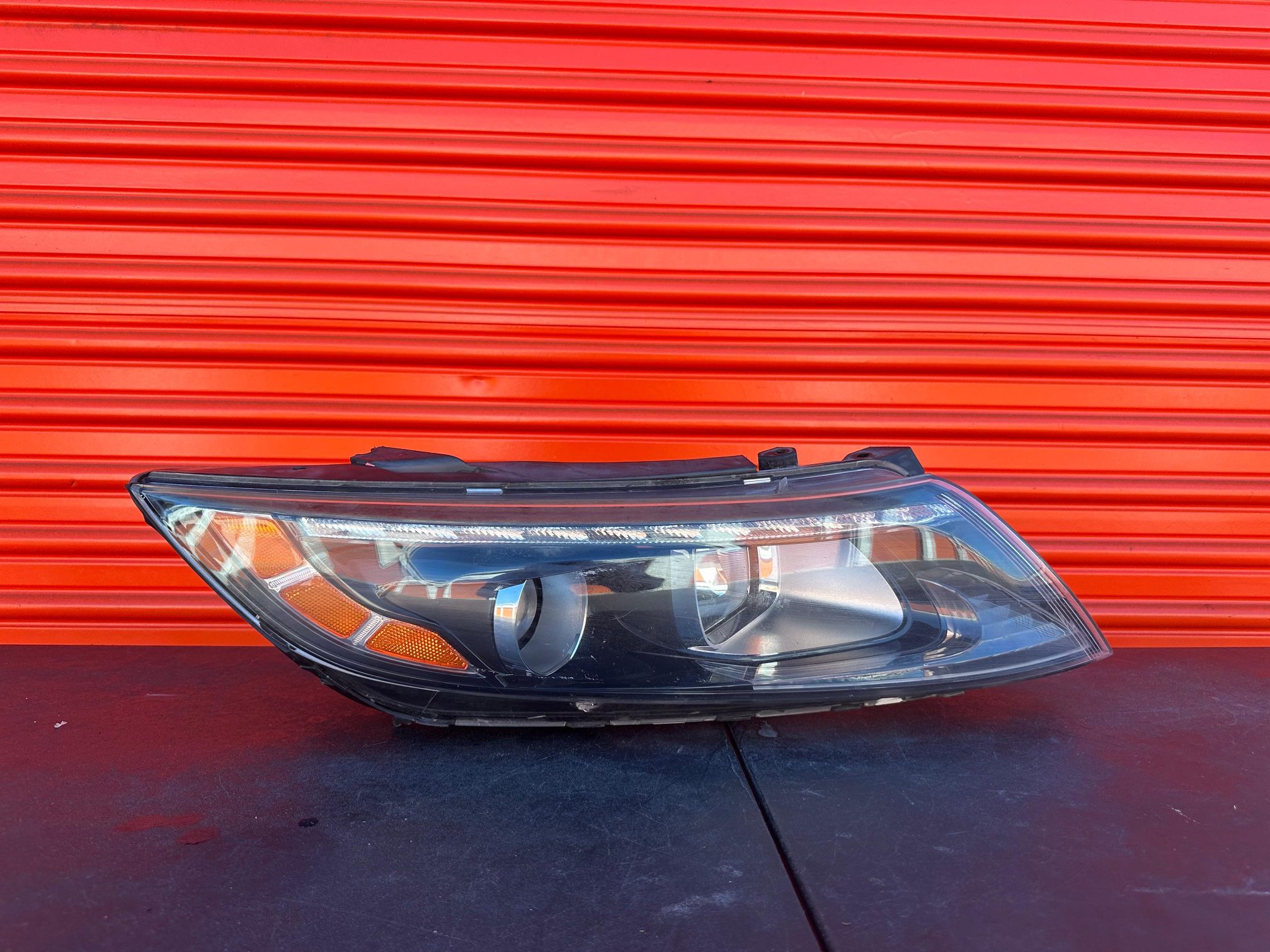 2014-15-16 Kia Optima RIGHT Passenger Side HID/Xenon Headlight, OEM
