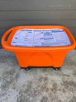 Kay SuperSoak System Sanitizing Sink on Wheels