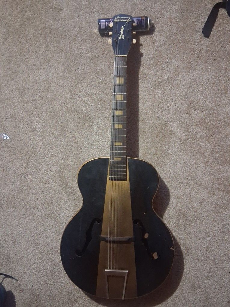 1957 HARMONY HOLLYWOOD H38 GUITAR