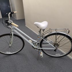 Schwinn Beach Cruiser Bike