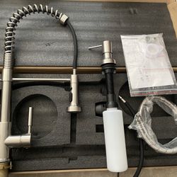 “Brand new” stainless steel kitchen faucet sink incl hot/cold hoses& Soap Dispenser Brush Nickel 