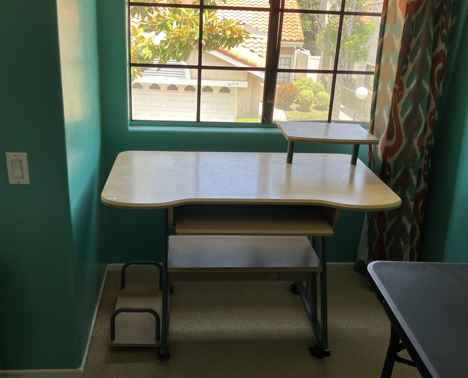 Computer Desk